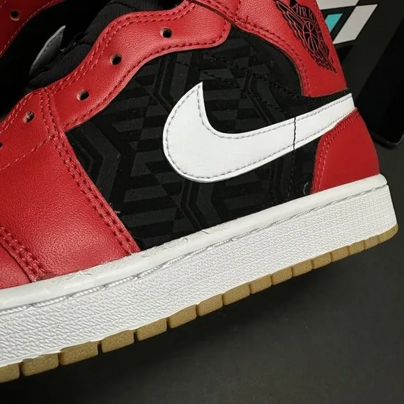 Nike Air Jordan 1 Mid SE Shoes Malachite Black Red DQ8417-006 Men’s Sizes