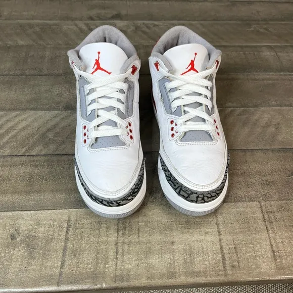 Nike Air Jordan 3 Fire red Sneakers Sz 8