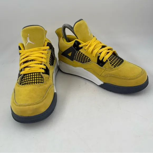 👞Nike Air Jordan 4 IV Retro Lightening 2021 Yellow Sneaker - 3Y Kids | 5.5 Women