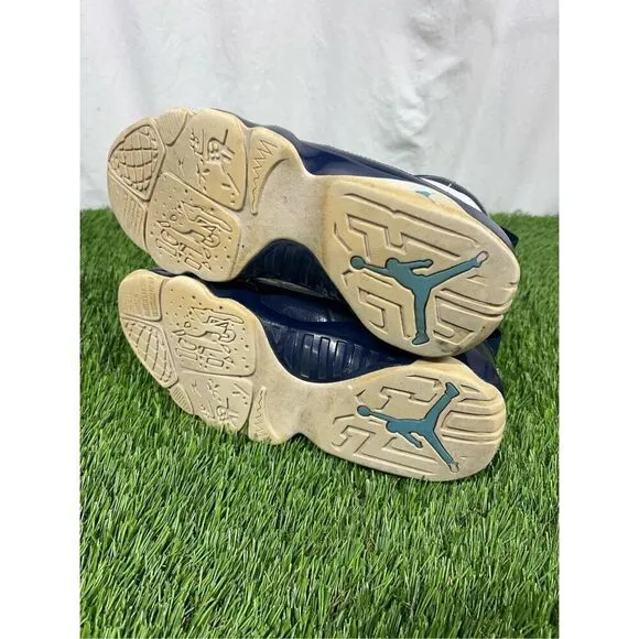 Nike Air Jordan 9 Retro UNC size 8.5 302370-145 OG IX Pearl Blue