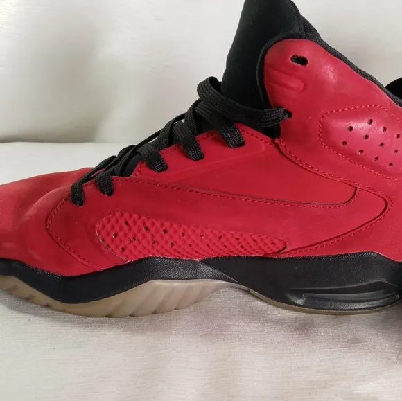 Nike Air Jordan Lift Off Gym Red Black Size 6Y AR6346-601 Suede Youth Unisex