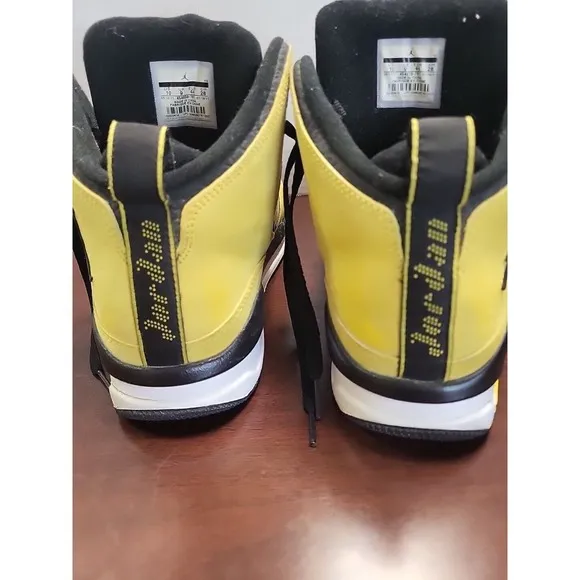 Nike Air Jordan Shoes Flight SC-2 Men’s 11‎ Tour Yellow