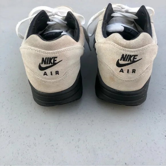 Nike Air Max 1 White Black Athletic Shoes Sneakers 2012