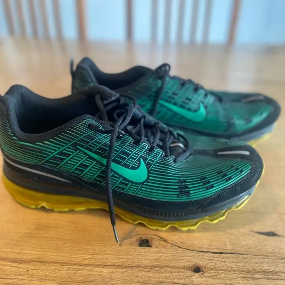 Nike Air Max 2006 Leather 13 Black Storm Green-Speed Yellow-Metal Men’s Shoes