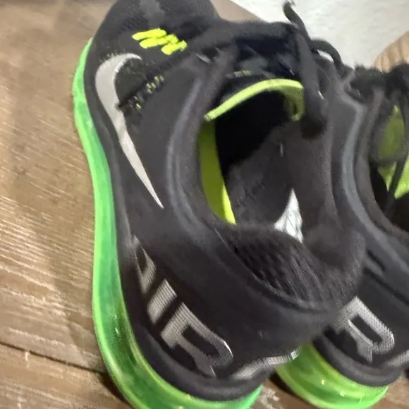 Nike Air Max 2013 GS 'Black Volt' 2024
