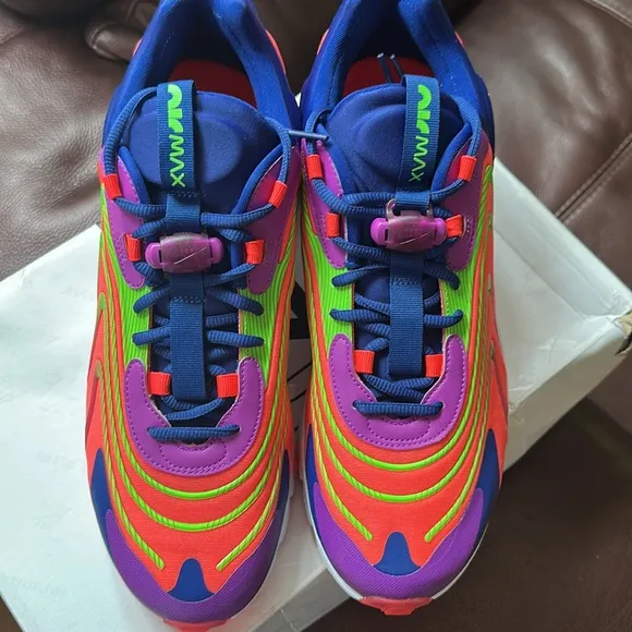 Nike Air Max 270 React EngLaser Crimson Laser Orange