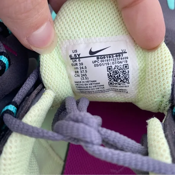 Nike Air Max 270 React Shoes 39