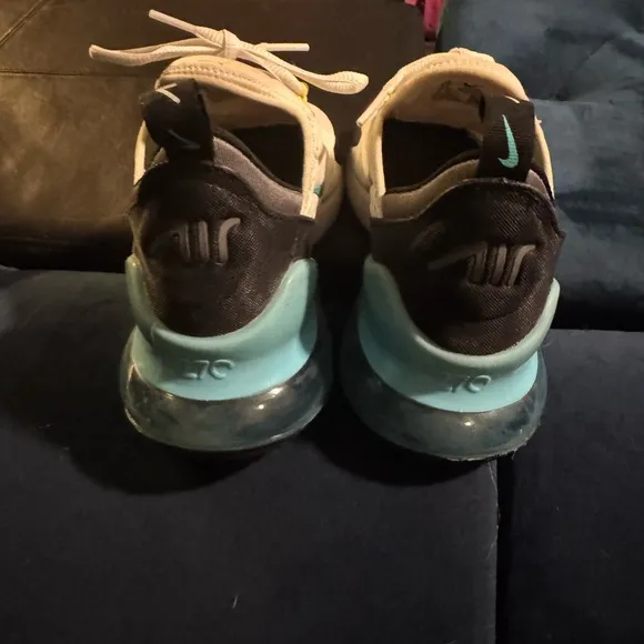 Nike Air Max 270 White and Teal Athletic Shoes