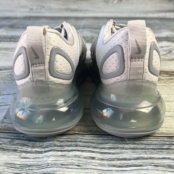 Nike Air Max 720 Vast Wolf Grey Women’s Size 6