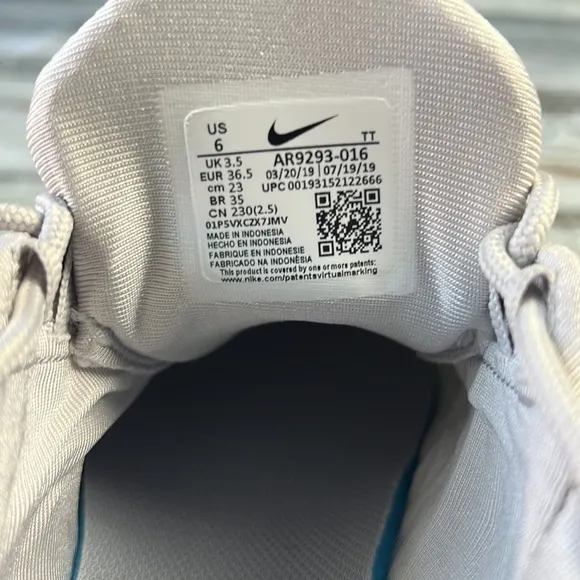 Nike Air Max 720 Vast Wolf Grey Women’s Size 6