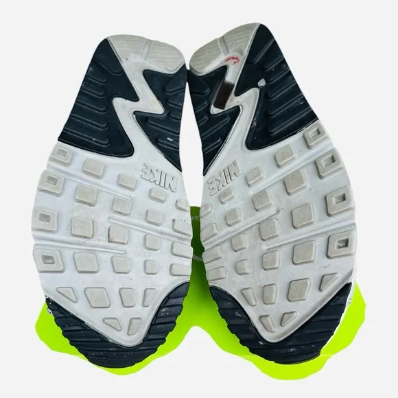 Nike Air Max 90 Essential White/Black-Pure Platinum-White (537384-110)