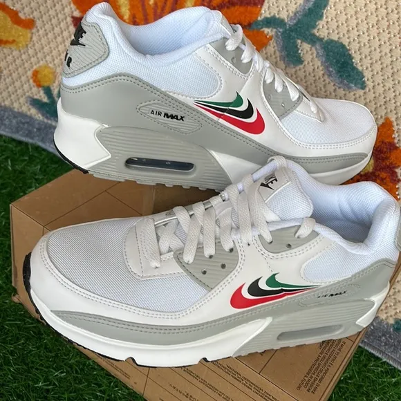 Nike Air Max 90 Multi Swoosh WMNS White/Malachite-University Red sneakers