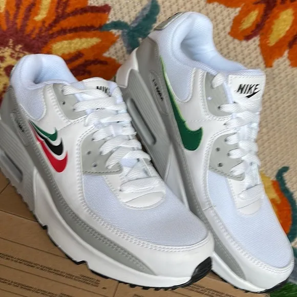 Nike Air Max 90 Multi Swoosh WMNS White/Malachite-University Red sneakers