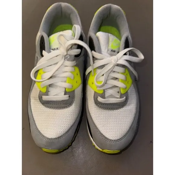 Nike Air Max 90 volt‎ men’s 8.5 shoes