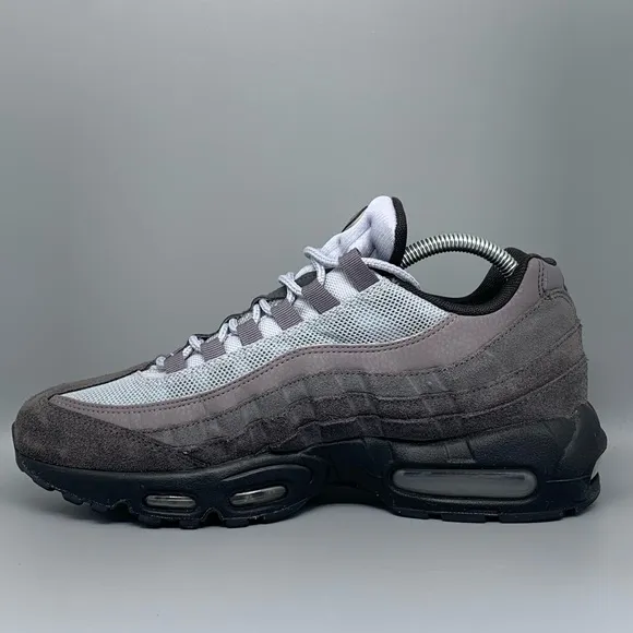 Nike Air Max 95 Anthracite Black Shoes Men’s Sz 8.5 / Women’s Sz 10