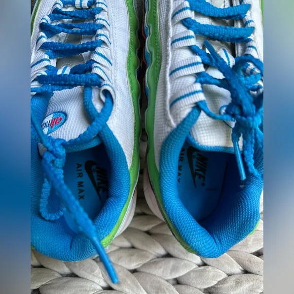 Nike Air Max 95 LE GS Athletic Shoes girls 7y 310830-105