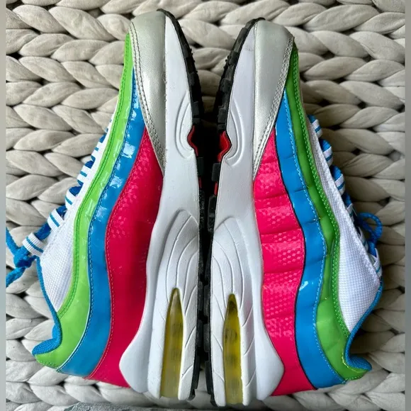 Nike Air Max 95 LE GS Athletic Shoes girls 7y 310830-105