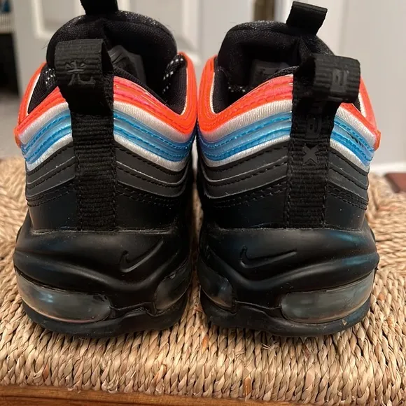 Nike air max airmax Seoul South Korea sneakers 6US /big kids ( 8 in women’s)