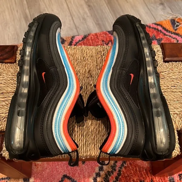 Nike air max airmax Seoul South Korea sneakers 6US /big kids ( 8 in women’s)