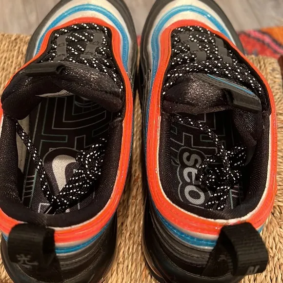 Nike air max airmax Seoul South Korea sneakers 6US /big kids ( 8 in women’s)