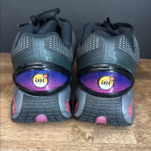 Nike Air Max Dn Women’s Shoes Size 7.5