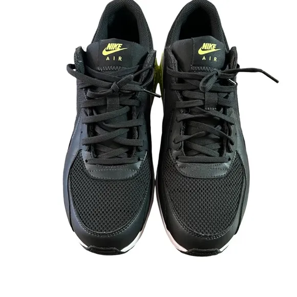 Nike air max excee men’s black shoes size 10 like new