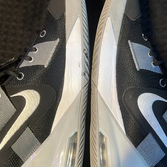 Nike Air Max Impact 2 Men’s Sneaker Shoes - Black White Cool Grey - CQ9382001