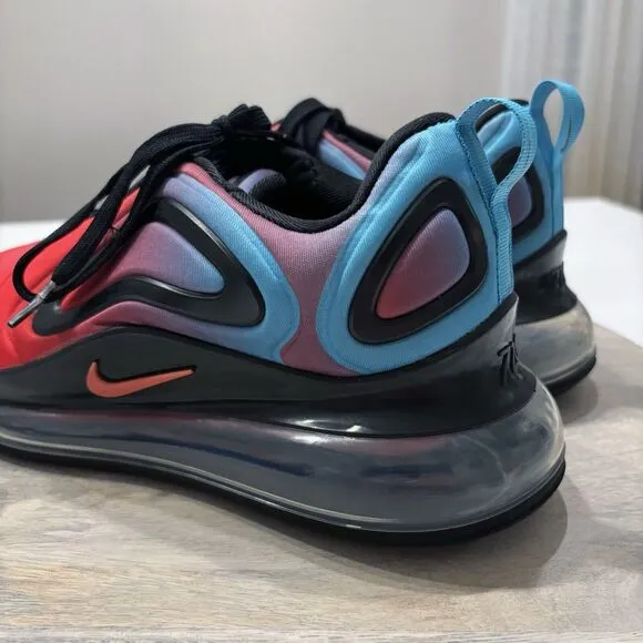 Nike Air Max Men's 720 Red Gradient Blue Fury Men’s Sneakers CJ0766-600 Size 7.5