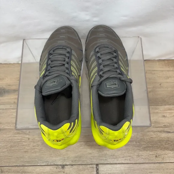 Nike Air Max Plus 'Bright Cactus' GS Shoes Size 6.5 Youth / Women’s 8