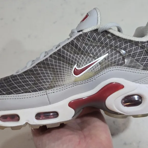 Nike Air Max Plus OG Unisex Shoes   &quot;Wave Grid Grey&quot; BV1983-001 New