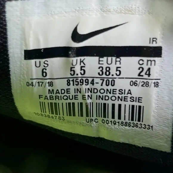 Nike Air Max Plus Premium Shoes Volt Gray Kids Size 6 / Women’s Size 7.5