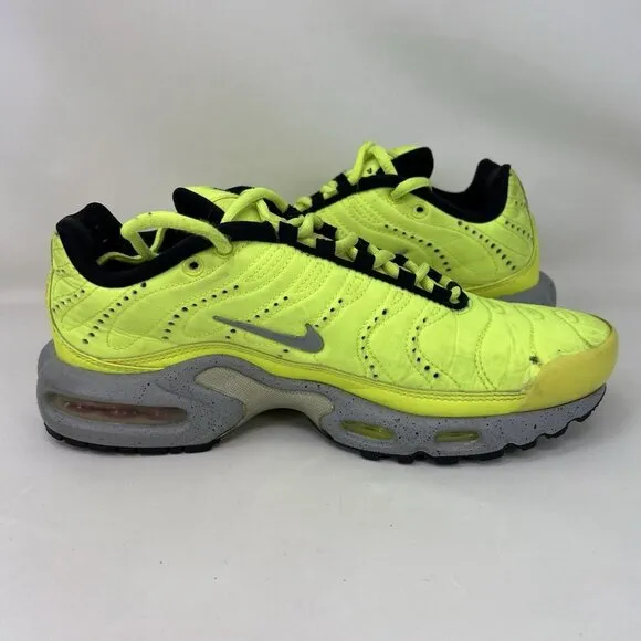 Nike Air Max Plus Premium Shoes Volt Gray Kids Size 6 / Women’s Size 7.5