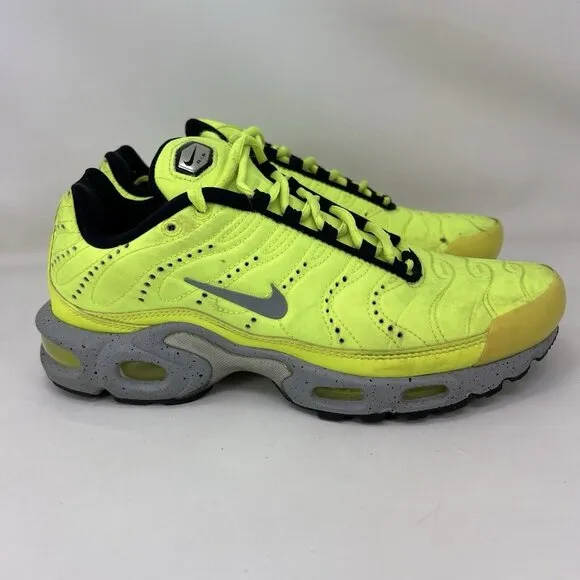 Nike Air Max Plus Premium Shoes Volt Gray Kids Size 6 / Women’s Size 7.5