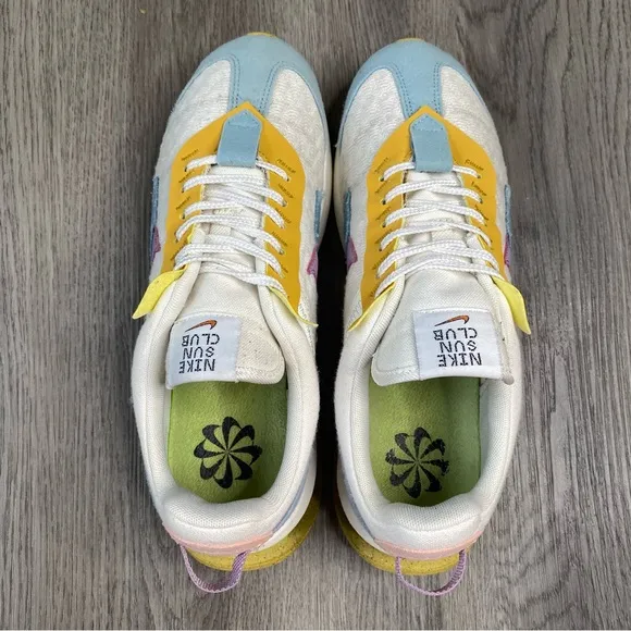 Nike Air Max Pre-Day SE 'Nike Sun Club' Sail Multi DJ9984-100 Women’s 10.5 Shoes