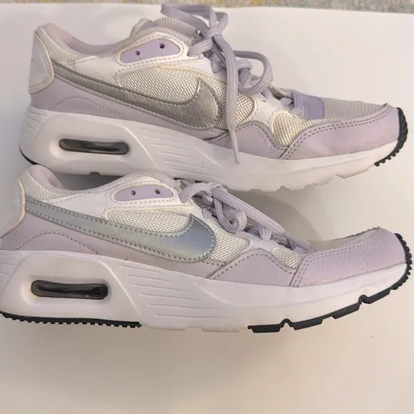 Nike Air Max shoes lavender, silver &amp; white size 5.5Y/6.5W