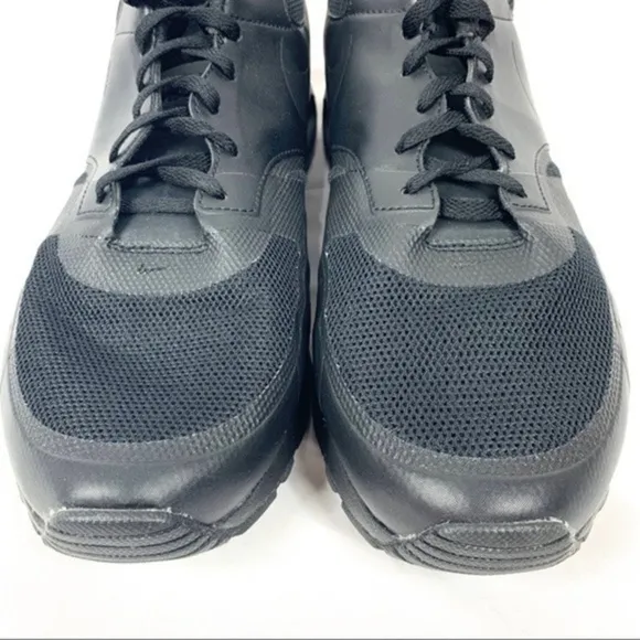 Nike Air Men’s athletic shoes sneaker Black 11.5