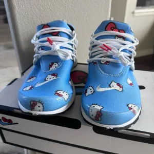 NIKE Air Presto x HELLO KITTY New in box NIB, sneakers shoes men 12, women 13.5