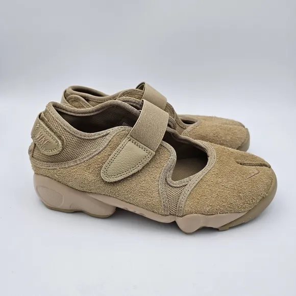Nike Air Rift Premium Shoes 'Parachute Beige' Women’s size 7 HQ1474-200