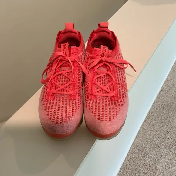 Nike Air Vapormax 2021 Flyknit red women’s size 7.5