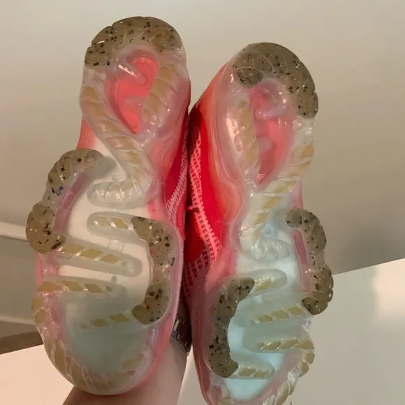 Nike Air Vapormax 2021 Flyknit red women’s size 7.5