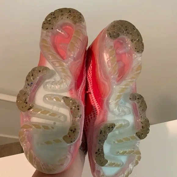 Nike Air Vapormax 2021 Flyknit red women’s size 7.5
