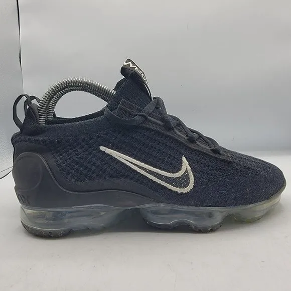 Nike Air VaporMax Flyknit 2021 Womens Size 8 Black Speckled Shoes DC4112-002