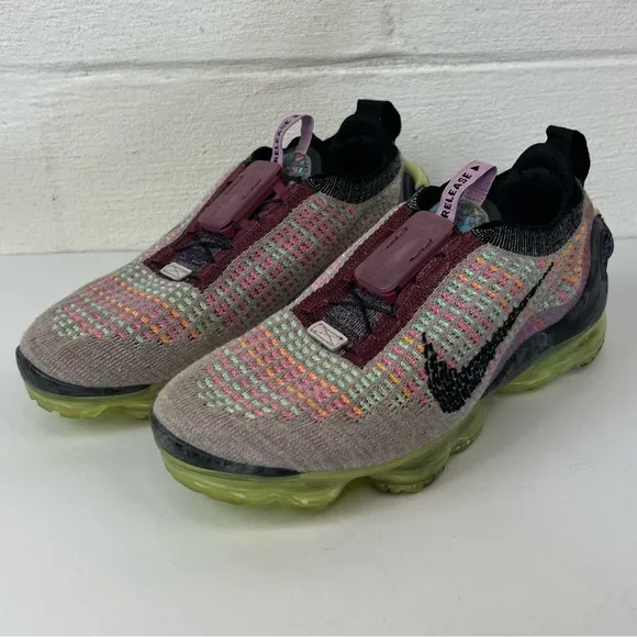 Nike Air Vapormax Flyknit Violet Ash Volt Running Shoes, 6