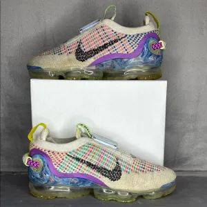 🔥🔥🔥Nike Air VaporMax Flyknit Women’s Lock Sneaker Size 7.5🔥🔥🔥
