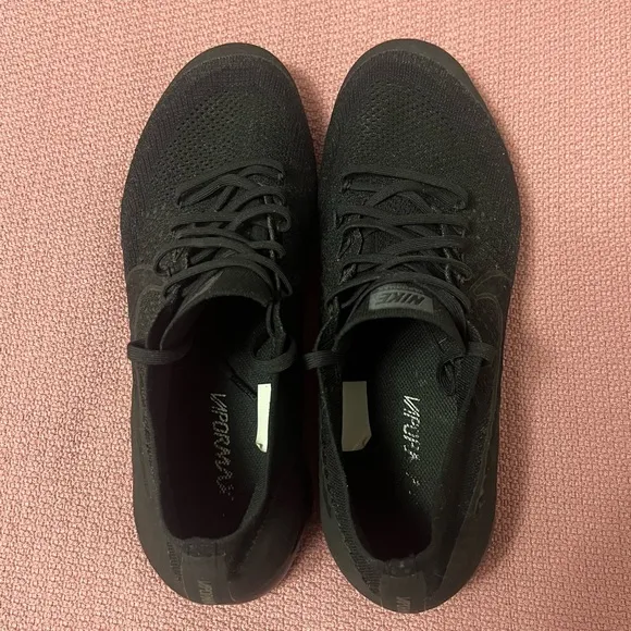 Nike Air VaporMax 'Triple Black' sneakers men’s size 13 shoes