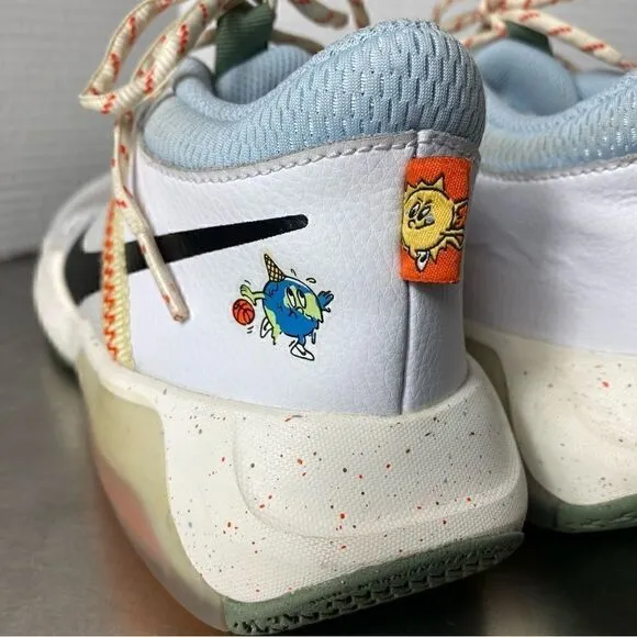 Nike Air Zoom Crossover Earth and Sun Basketball Sneakers Unisex 8.5W-6.5M or 7Y