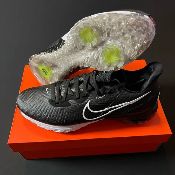 Nike Air Zoom Infinity Tour Flyknit