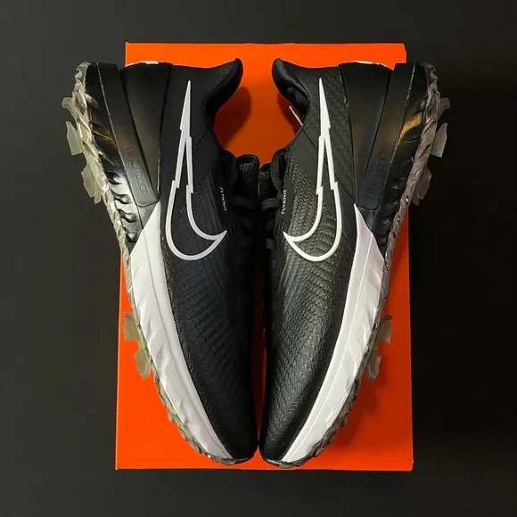 Nike Air Zoom Infinity Tour Flyknit