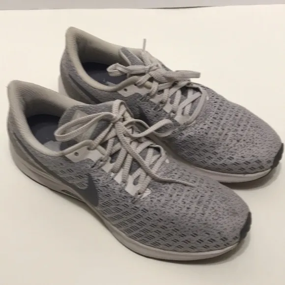 Nike Air Zoom Pegasus 35 Women’s Running/Fitness Shoes SZ 10