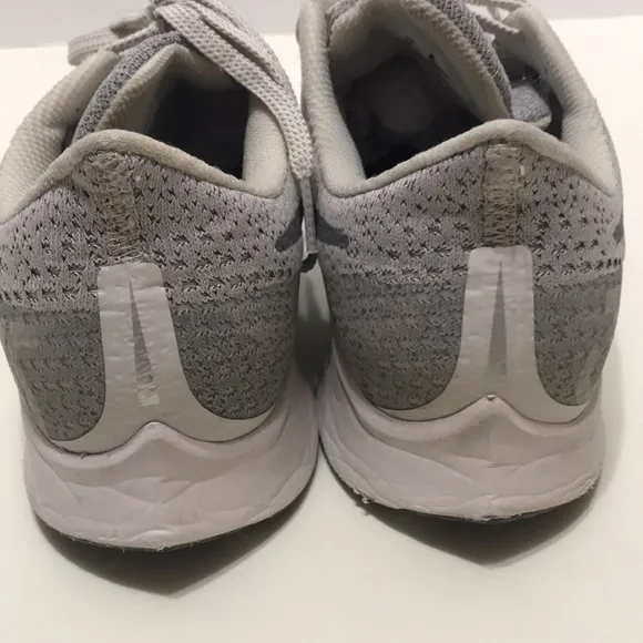 Nike Air Zoom Pegasus 35 Women’s Running/Fitness Shoes SZ 10